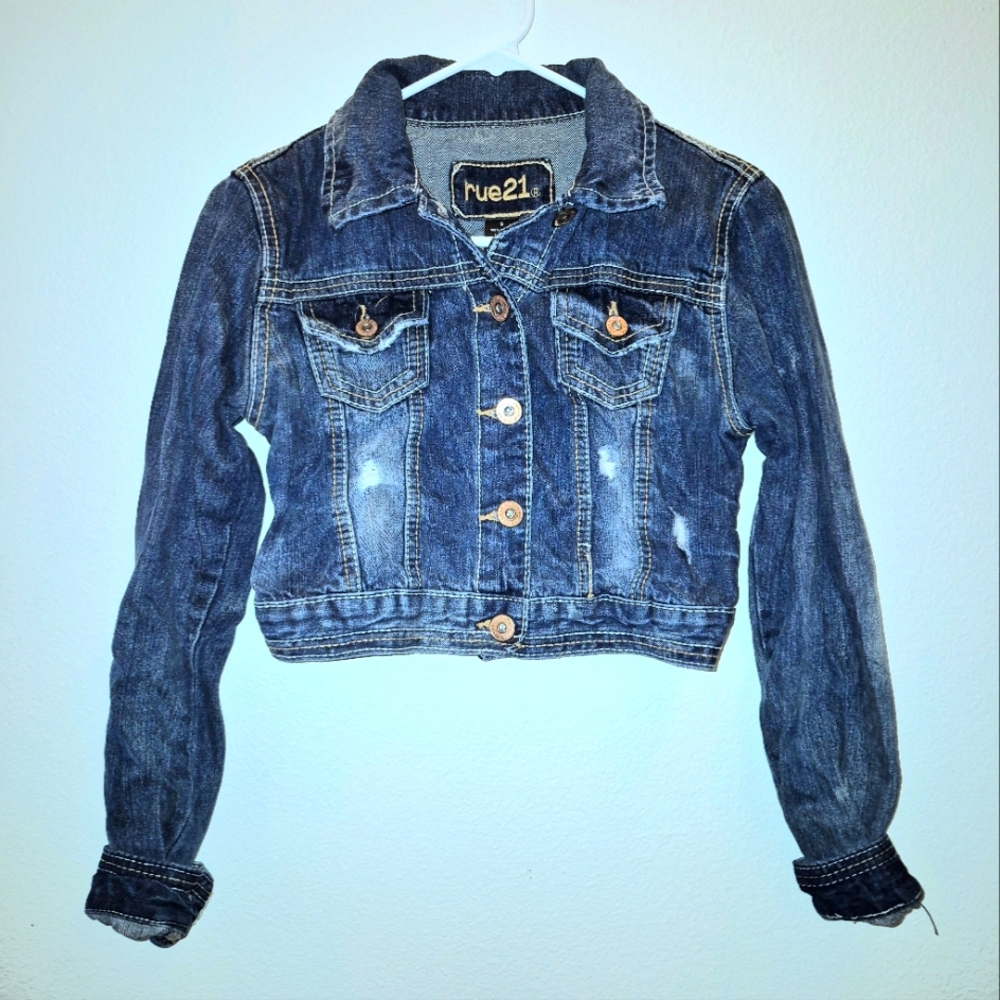Rue 21 cropped, button jean jacket size S